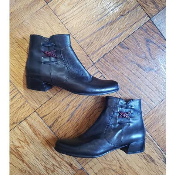 Canal Grande leather ankle boots- size euro 39 /us 7.5 - Picture 2 of 13